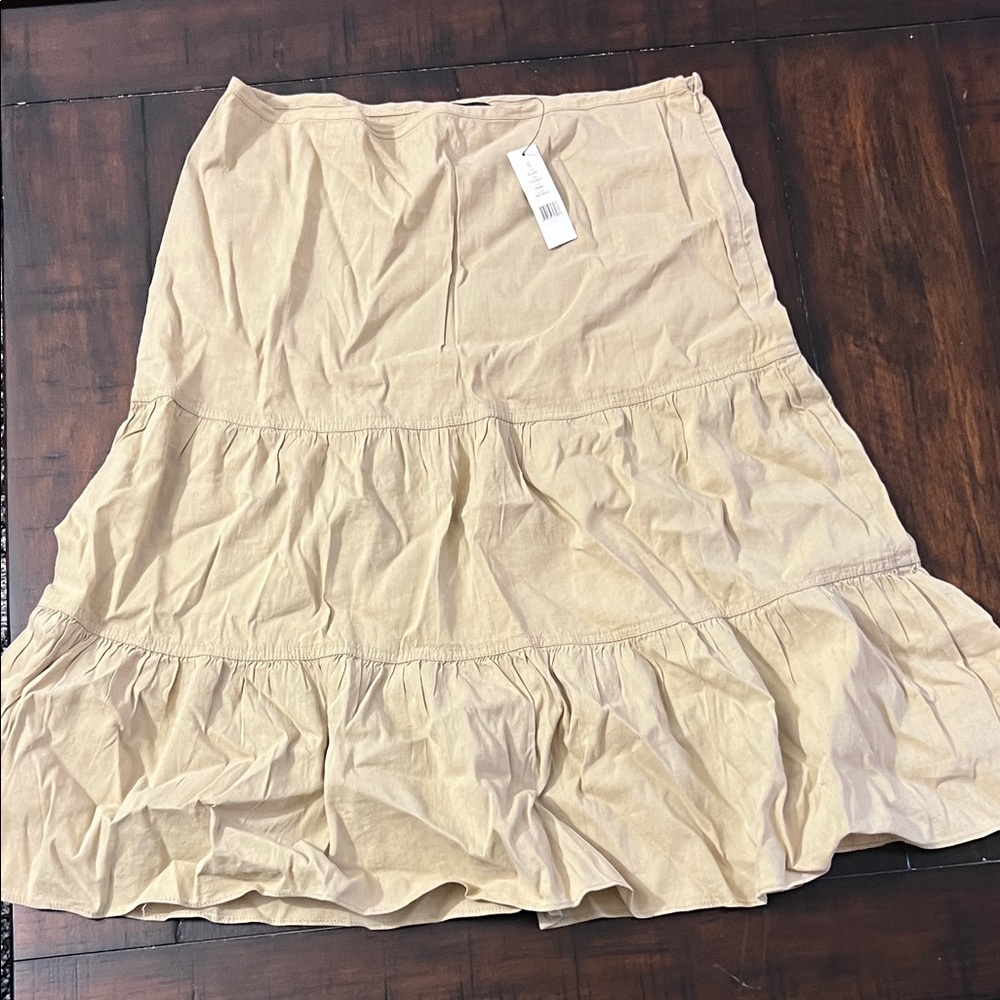 Theory Beige A-Line Tiered Skirt